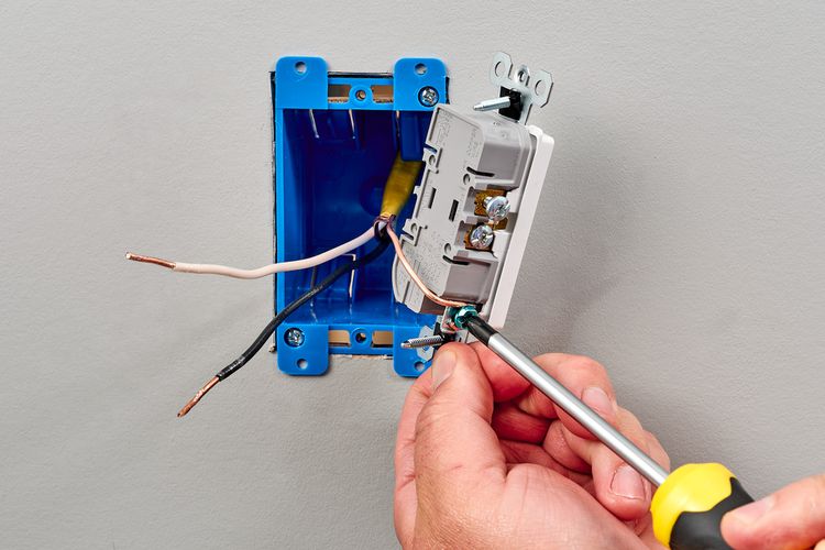 How to Wire an Outlet