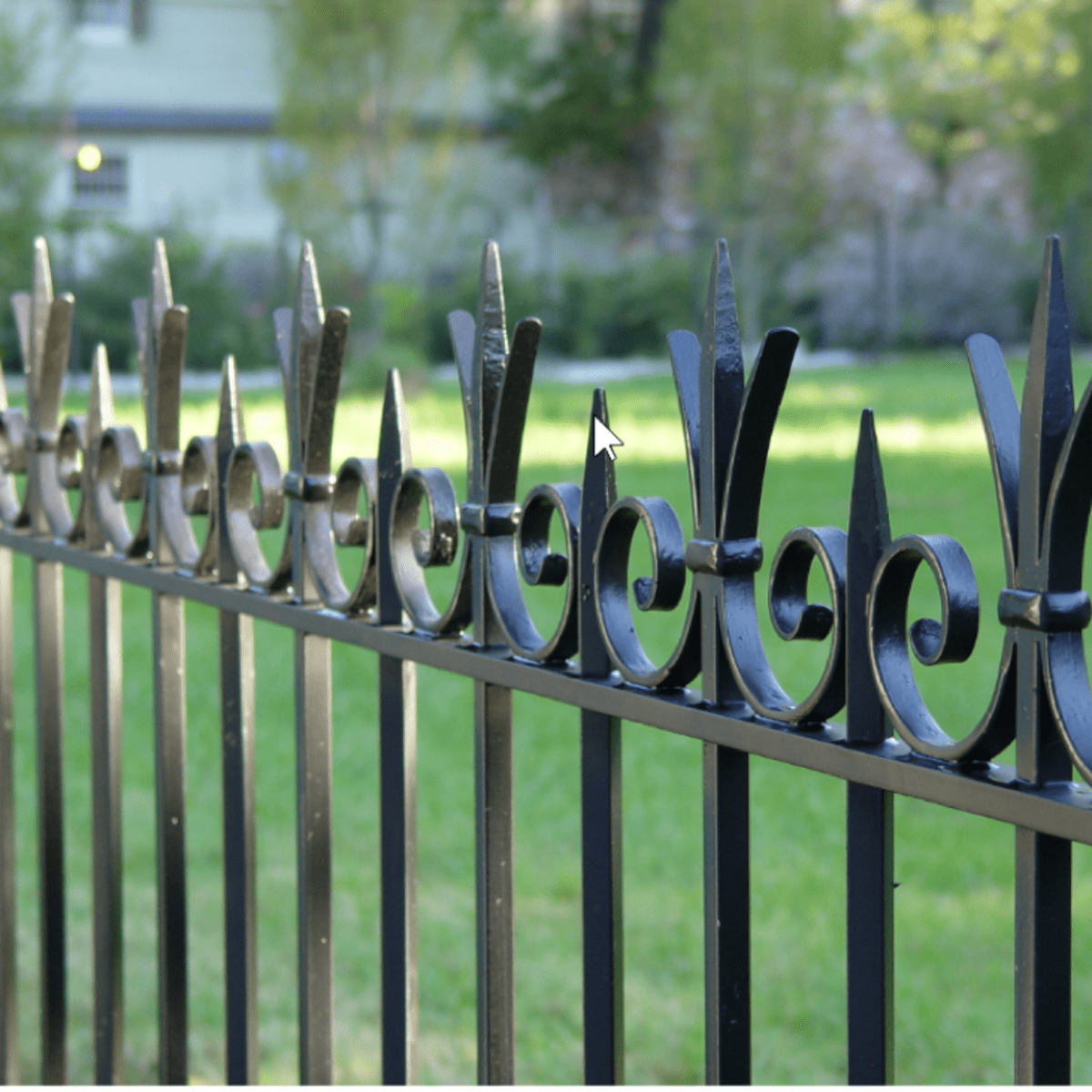 Metal Fencing & Poles – Saber Sales