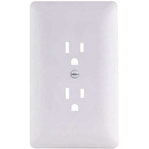 Titan3 1-Gang Duplex Plastic Wall Plate (Standard, White)