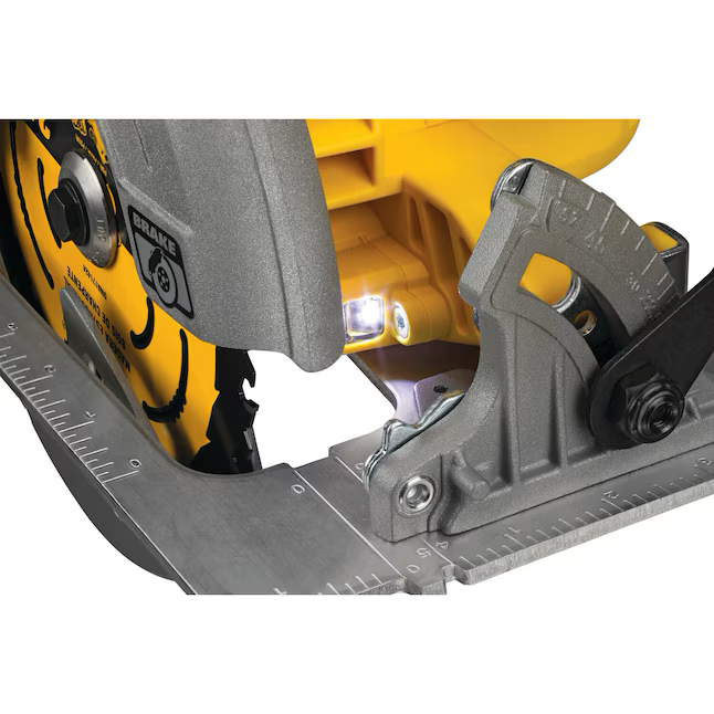 DEWALT XR Power Detect 20-volt Max 7-1/4-in Cordless Circular Saw (Bare Tool)