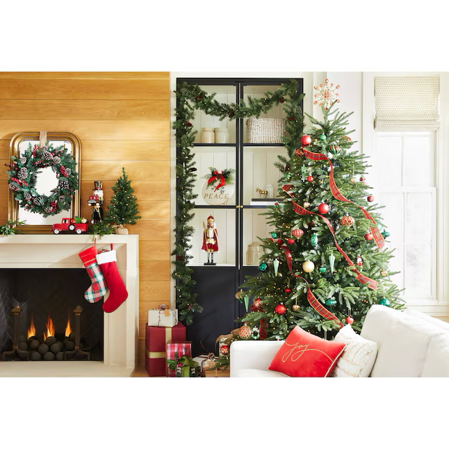 Holiday Living 9-ft Hayden Pine Pre-lit LED Artificial Christmas Tree