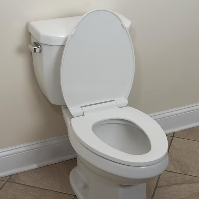 Project Source Plastic White Elongated Soft Close Toilet Seat