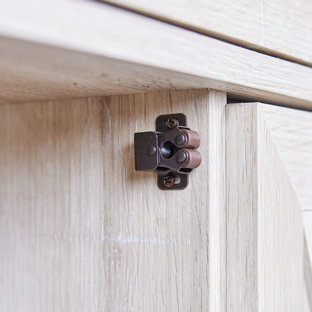 Pestillo de gabinete con rodillo de cobre RELIABILT de 36 mm