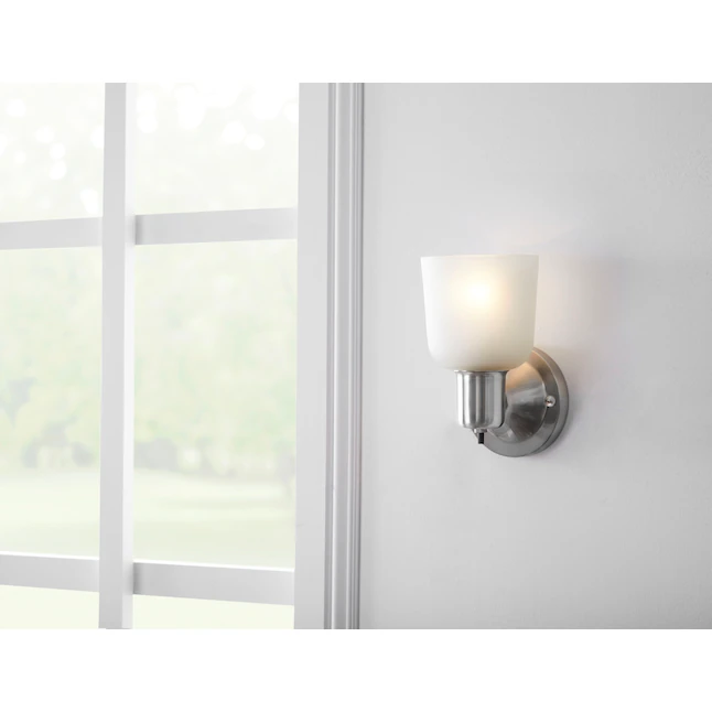 Project Source 4.52-in W 1-Light Brushed Nickel Wall Sconce