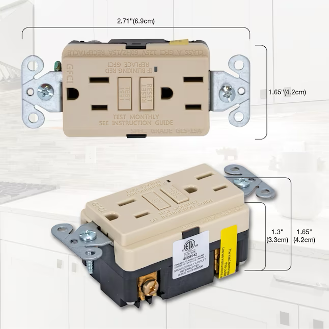 Tomacorriente GFCI delgado de autoprueba dúplex EZ-FLO de 15 amperios y 125 voltios con indicador LED y placa de pared en color marfil