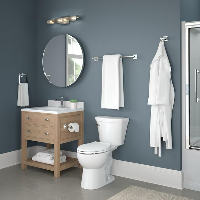 Juego de accesorios decorativos para baño de 3 piezas Mclaren Spotshield de níquel cepillado de Delta con barra para toallas, soporte para papel higiénico y aro para toallas