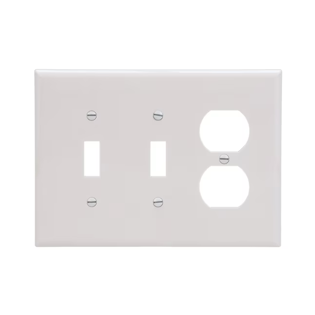 Eaton 3-Gang Midsize White Polycarbonate Indoor Toggle/Duplex Wall Plate