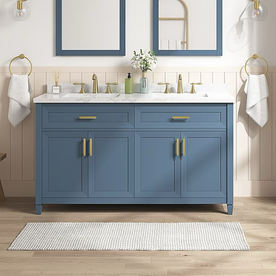 Mueble de baño con lavabo doble bajo encimera de 60 pulgadas en color azul Chambray de Allen + Roth Lancashire con encimera de piedra artificial blanca