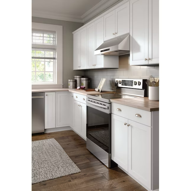 Diamond NOW Arcadia 18-in W x 35-in H x 23.75-in D White Door and Drawer Base Fully Assembled Cabinet (Recessed Panel Shaker Door Style)