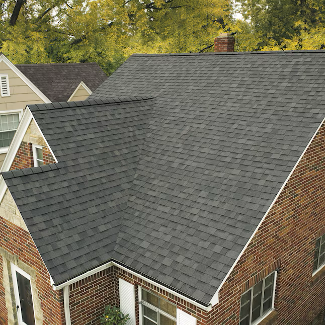 Owens Corning Oakridge Estate Gray Algae Resistant Architectural Roof Shingles ( 32.8-sq ft per Bundle )