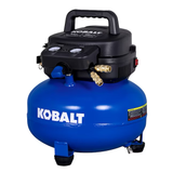 Compresor de aire portátil eléctrico tipo panqueque Kobalt de 6 galones y 150 PSI con accesorios