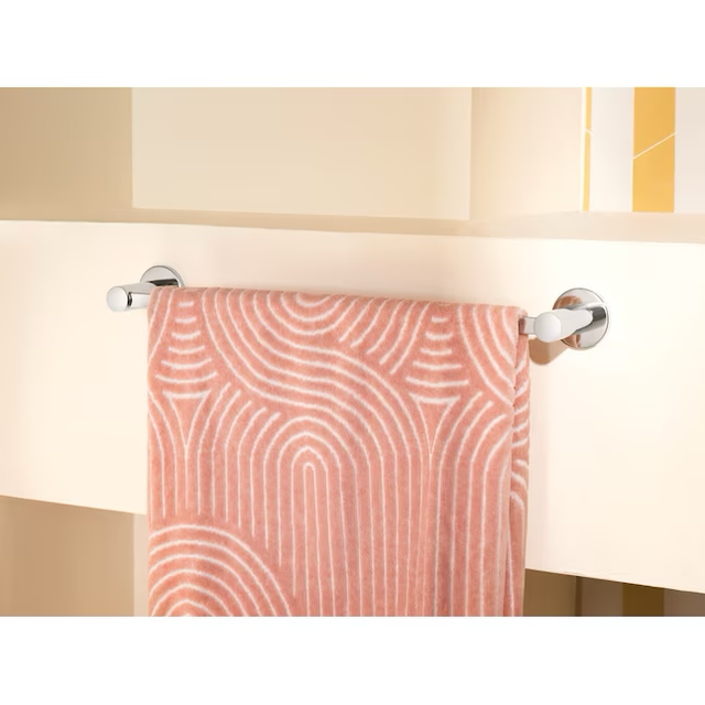 Juego de accesorios decorativos para baño de cromo Avri de Moen de 3 piezas con toallero, soporte para papel higiénico y aro para toallas