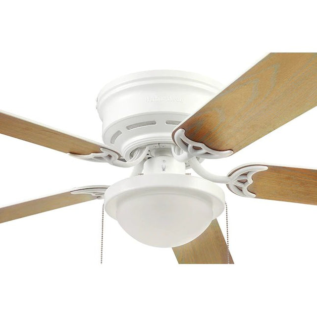 Harbor Breeze Armitage 52-in White LED Indoor Flush Mount Ceiling Fan with Light (5-Blade)