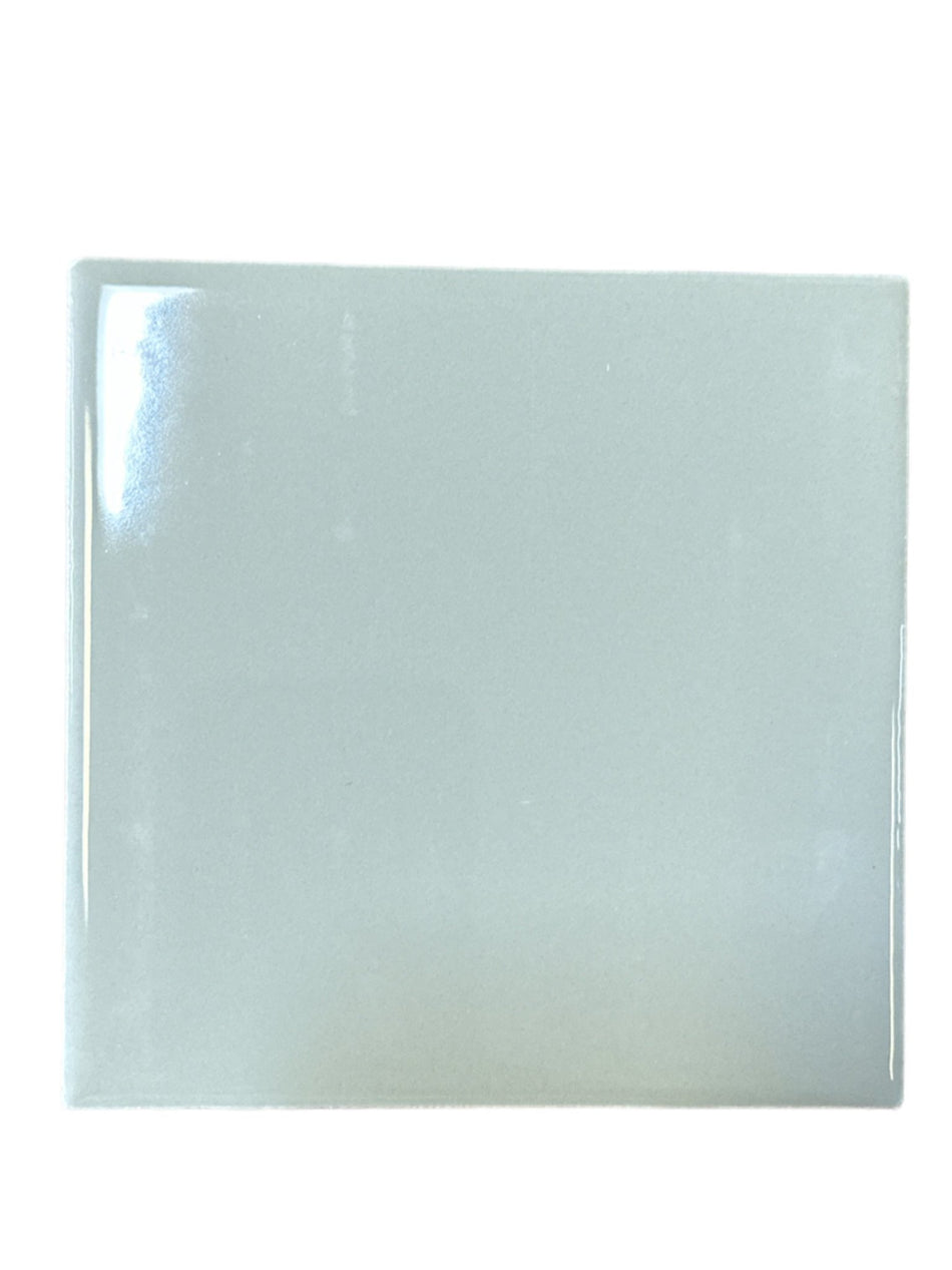 Daltile 0021 - Azulejo de pared Aspen Brillante Claro 4" x 4" - Paquete de 100